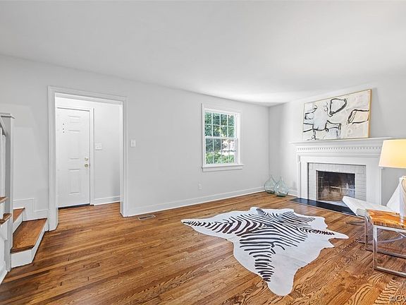 4th image of 4803 Stuart Ave