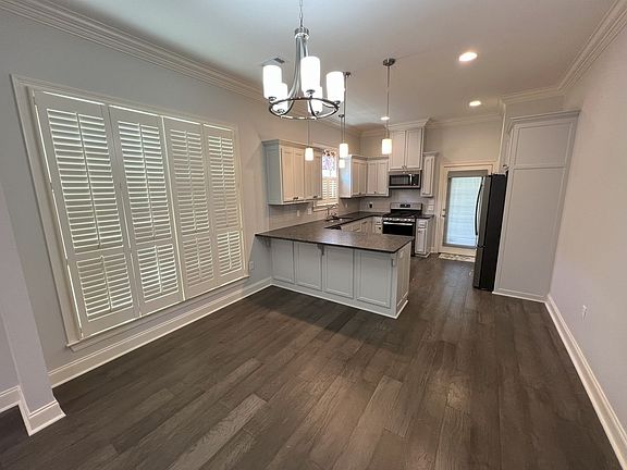 2nd image of 13115 Cedar Pointe Dr