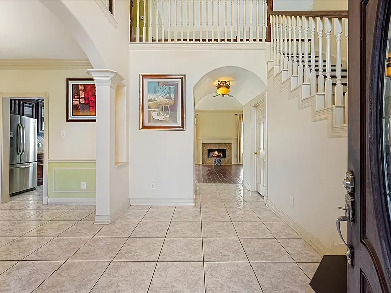 6907 Keats Ave — Photo 3