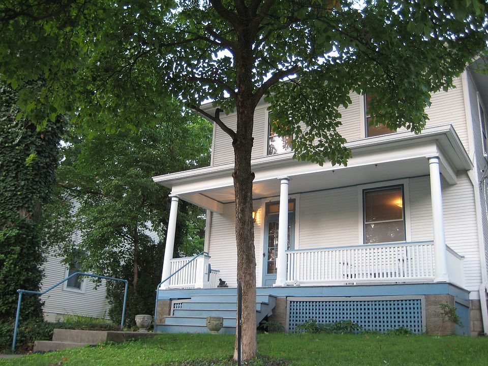 2nd image of 312 N 4th St