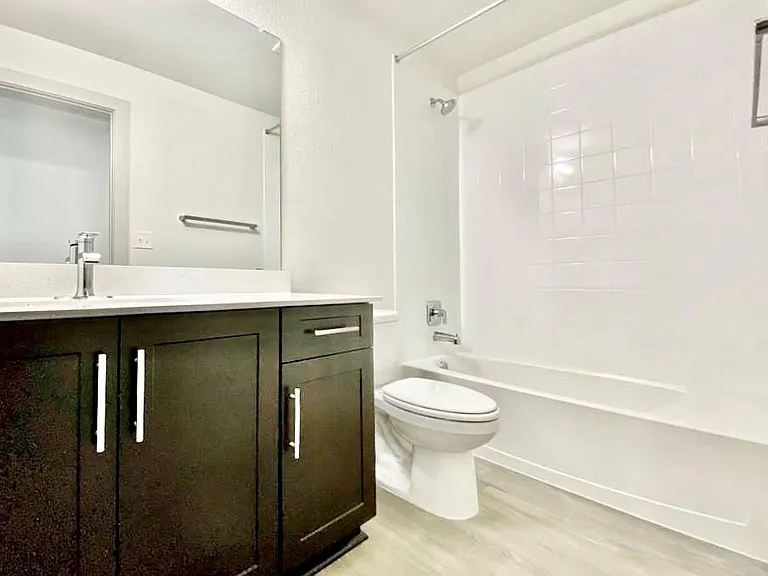1837 Bonham Ln — Photo 23