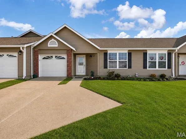 1248 Shirley Ridge Dr #7C, Saint Charles, MO 63304