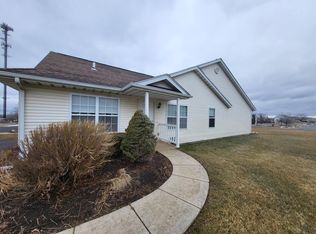 2010 Westwick Cir, Machesney Park, IL 61115