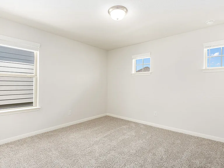 10226 Juniper Oaks — Photo 13
