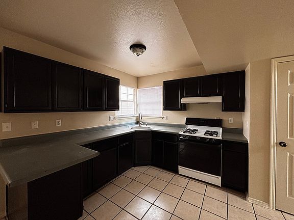 4th image of 12407 Tierra Dulce Dr