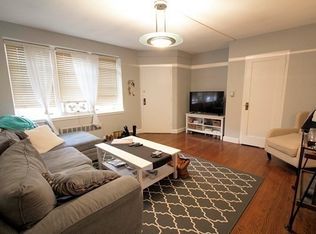 125 Farragut Rd APT 35, South Boston, MA 02127