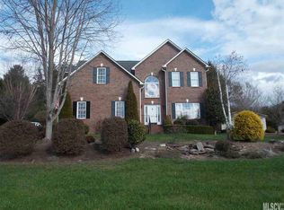 964 Sommerset Ct NE, Lenoir, NC 28645