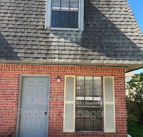 418 Failla Rd #4 — Photo 1