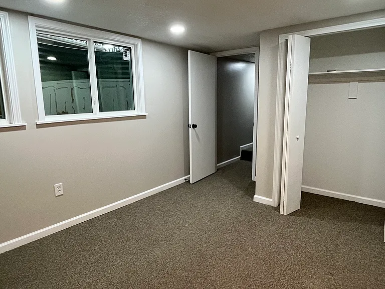 8327 Grandview Ln #8329 — Photo 9