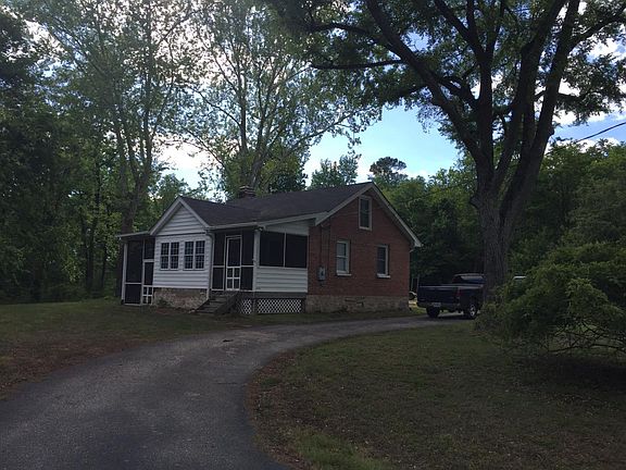 3rd image of 14736 Gamblers Cove Ln