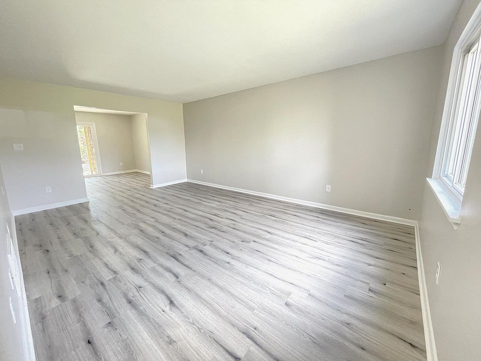 1st image of 9101 Spyglass Pl APT E