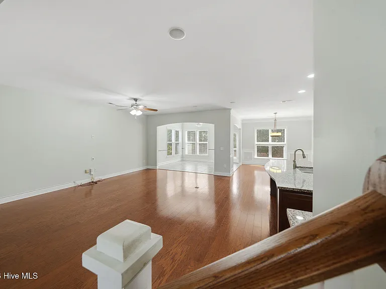 5028 Lagan Ct — Photo 11