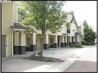 680 Springtree Ln, West Linn, OR 97068