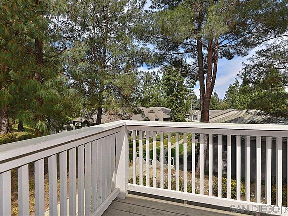 2nd image of 14996 Avenida Venusto Unit 26