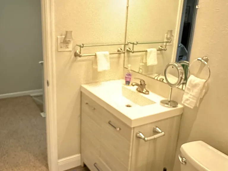 7101 Ridgewood Ave #209 — Photo 14