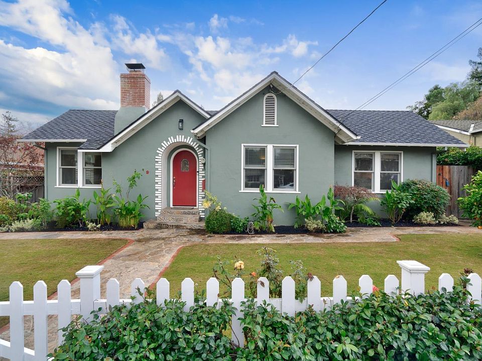 1st image of 9 Mariposa Ave