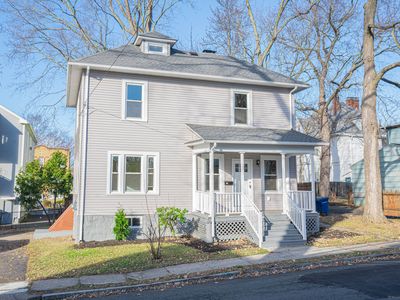 24 Bliss Street, Hartford, CT, 06114