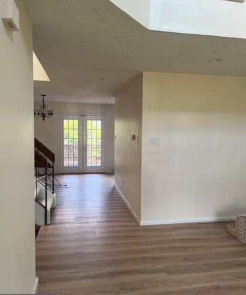 20 Lantern Ln #20 — Photo 2