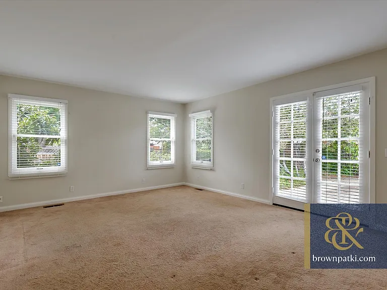 284 Margarita Ave — Photo 10