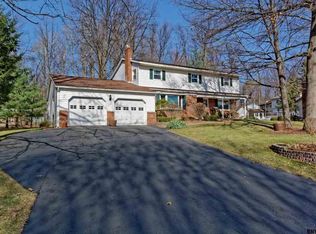 36 Greensboro Blvd, Clifton Park, NY 12065
