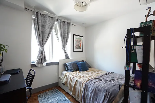 Rented by Rennit Inc. | media 33