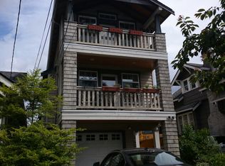 1608 N 49th St, Seattle, WA 98103