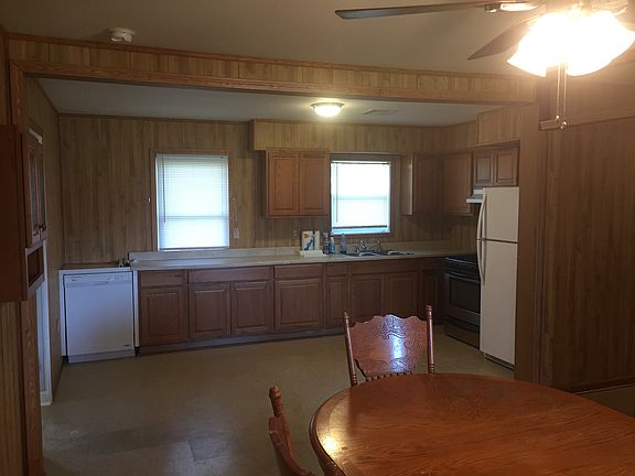 4th image of 7081 Barataria Blvd