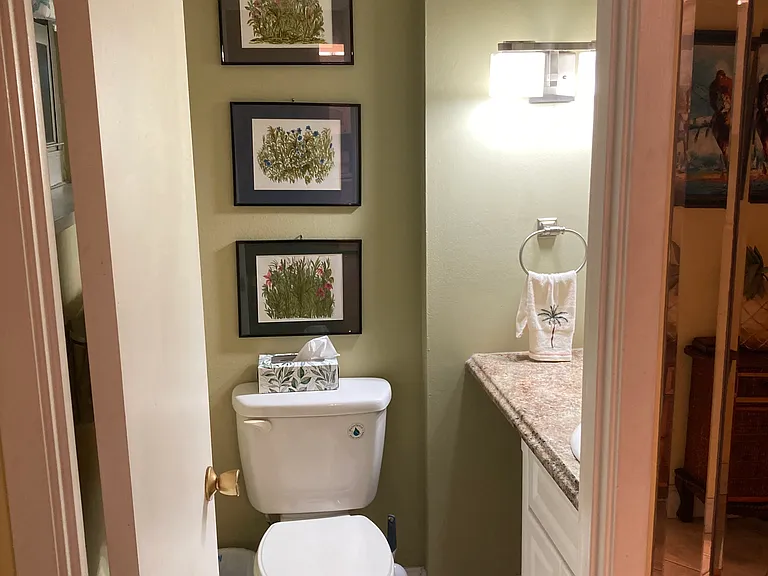 200 NE 14th Ave #222 — Photo 6