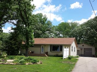 13762 750th Ave, Glenville, MN 56036