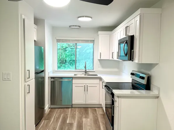 504 Kendall St, Pt Orchard, WA 98366