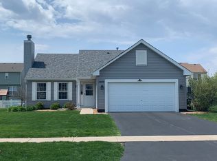 1409 Denver Dr, Minooka, IL 60447