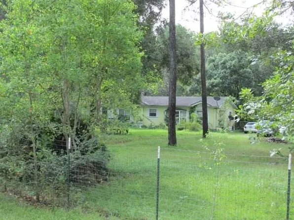 797 County Road 404, Dayton, TX 77535