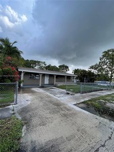 4365 NW 170th St, Miami Gardens, FL, 33055