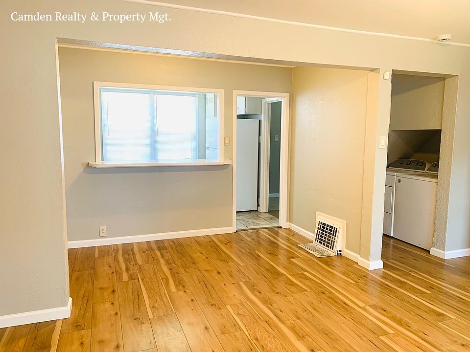 1st image of 51 Baldwin St
