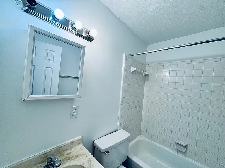 11 Westdale Dr — Photo 13