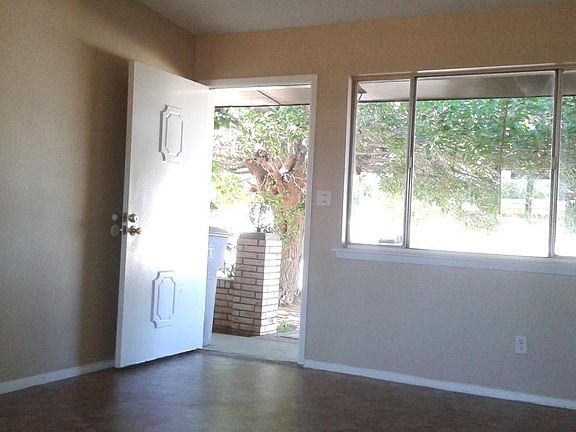 3rd image of 5640 Sarah Anne Ave