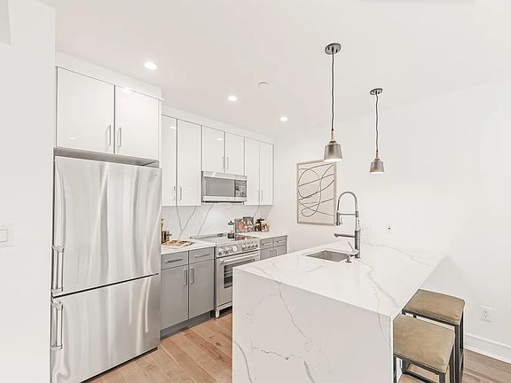 2nd image of 30-37 32nd St #3B
