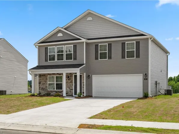 7 Jubilee Ct, Greensboro, NC 27406