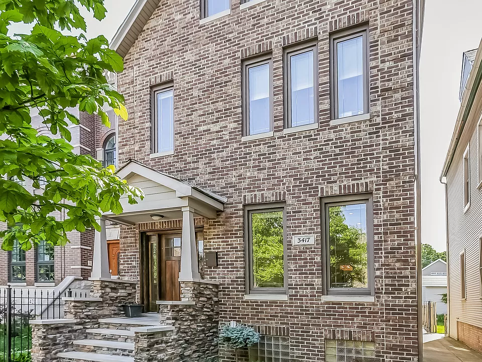 3417 N Oakley Ave, Chicago, IL 60618 | Zillow