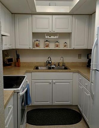 4th image of 21320 Brinson Ave APT 118