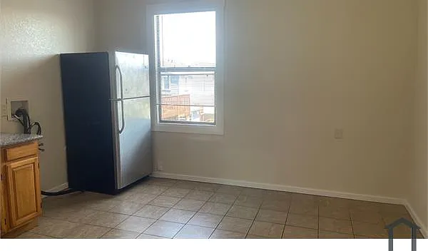 3 bed, 1250 sqft, $2,800 — Photo 3