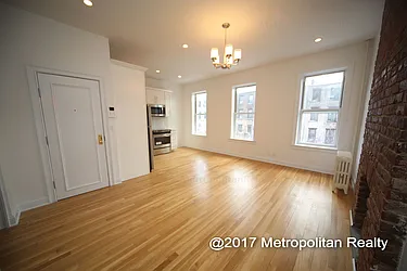 Rented by Metropolitan Realty