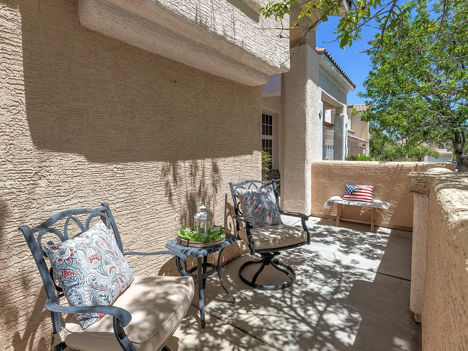 4 bed, 1992 sqft, $3,450 — Photo 4