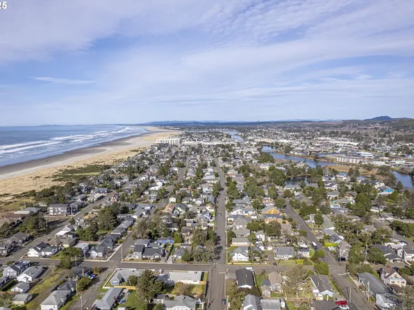 2149 S Franklin St, Seaside, OR 97138