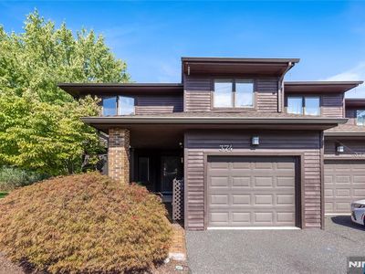374 French Court, Teaneck, NJ, 07666