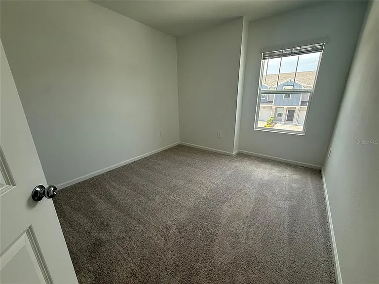 2567 Skyline Loop — Photo 18