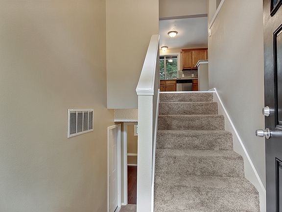 4th image of 19220 9th Ave E