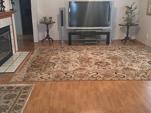 Spacious living room