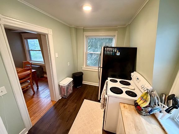 5th image of 53 Granite St Floor 2