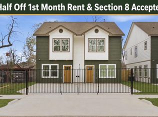 8412 Darien St #B, Houston, TX 77028